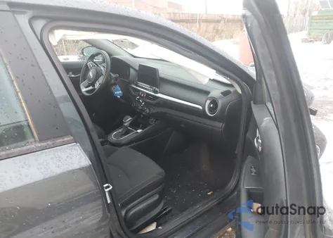 2021 Kia Forte Lxs from USA, damaged, VIN 3KPF24AD8ME295200